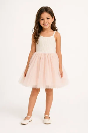 Tüllkleid für Mädchen in Gelb für Sommer/Hochzeit mit engem Oberteil und dünnen Trägern.